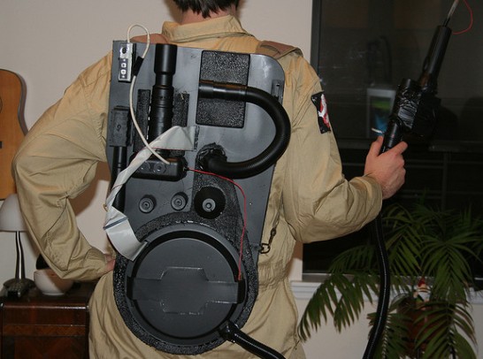 ghostbusters proton pack gun