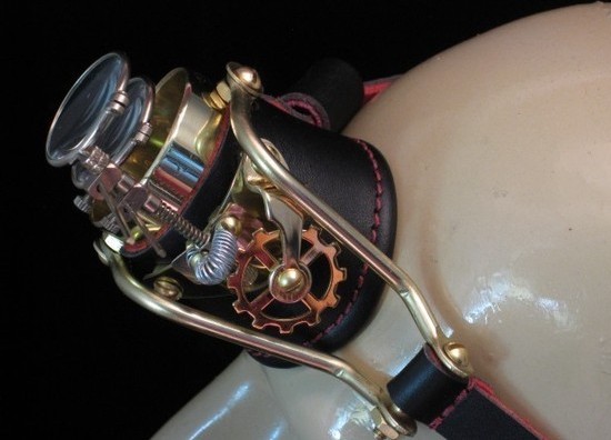 Twelve Astonishing Steampunk Monocles | RecycleNation