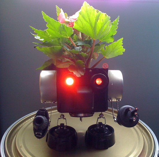 recycled robo planter people