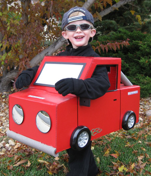 truck costume recycle