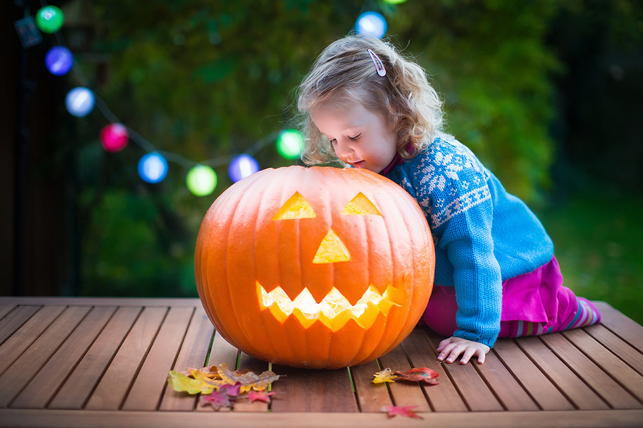 Eco-Friendly Halloween Party Decorations: Spooky Without the Waste